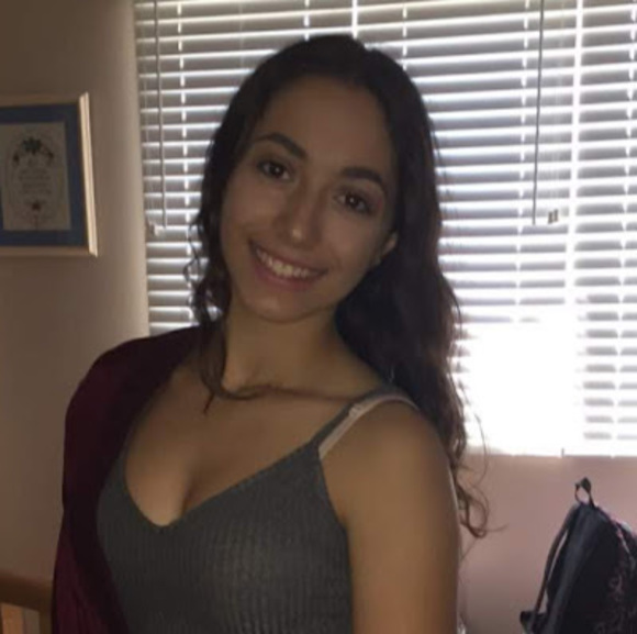 Meet your Posher, Giulia - Picture 1 of 1